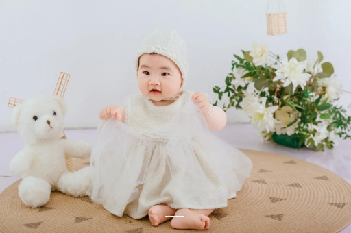 鄢陵孕妇几个月开始显怀